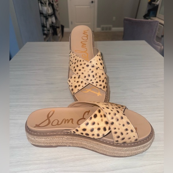 Sam Edelman Korina Sandal - Picture 2 of 3